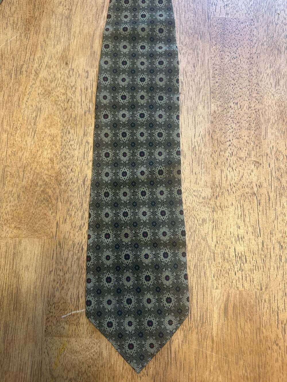 Giorgio Armani Cravatte Olive Green Geometric Medallion Silk Tie